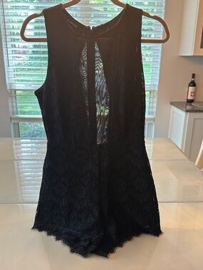 bebe Black Lace Sleeveless Romper with Keyhole Front